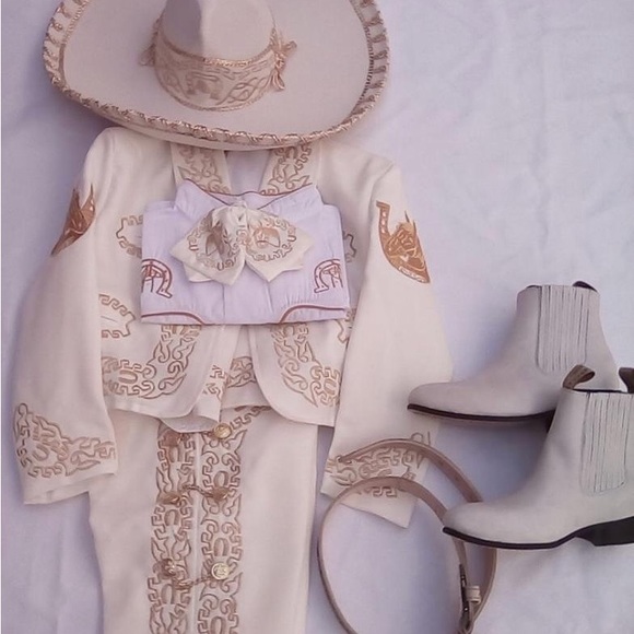Mexican Charro Suit 8pc Mariachi Set - Picture 5 of 5